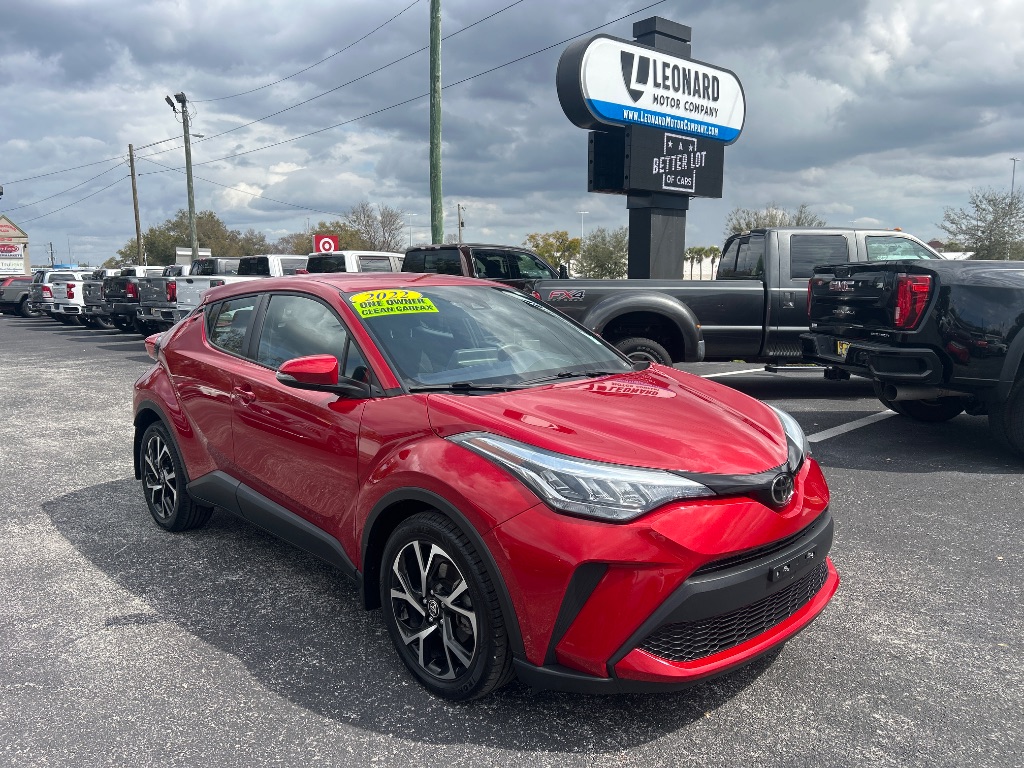 2022 Toyota C-HR XLE