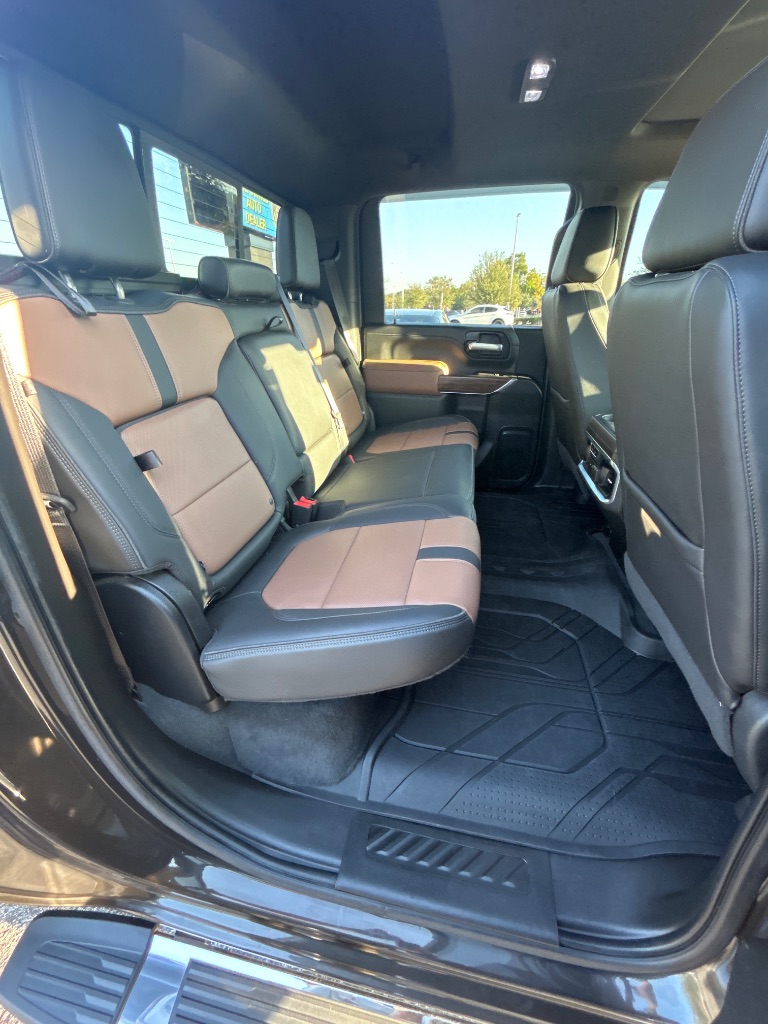 2021 Chevrolet Silverado 3500HD High Country - Photo 17