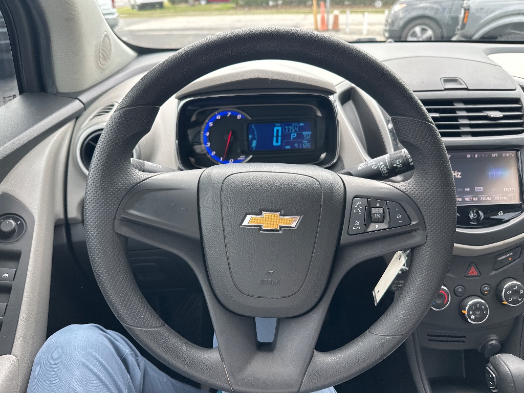 2016 Chevrolet Trax LS - Photo 10